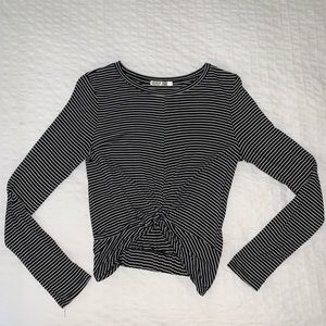 Heart Hips - black and white striped crop top